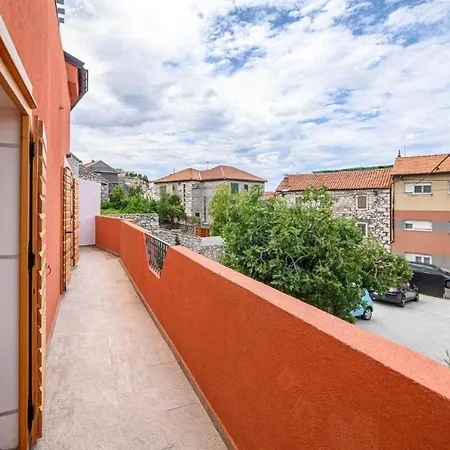 Appartamento With Parking Space - 23756