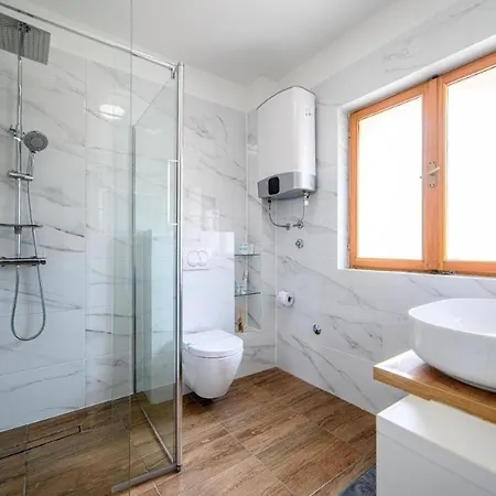 Apartamento With Parking Space - 23756 Šibenik