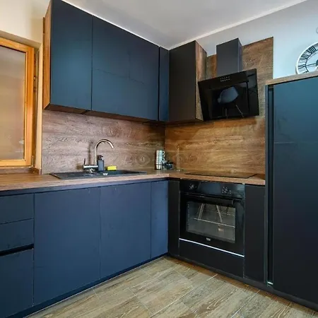 With Parking Space - 23756 Šibenik