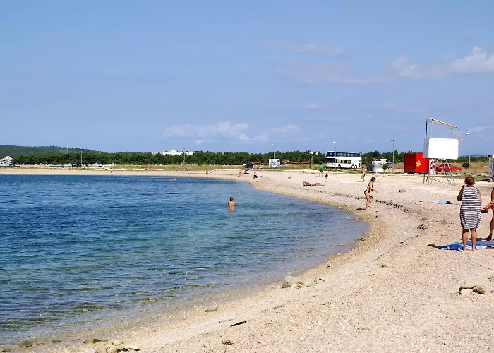 With Parking Space - 23756 아파트 시베니크