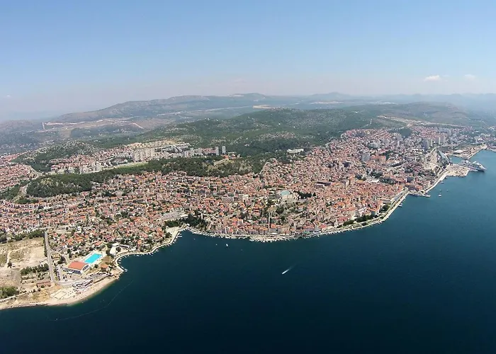 With Parking Space - 23756 Apartman Sibenik